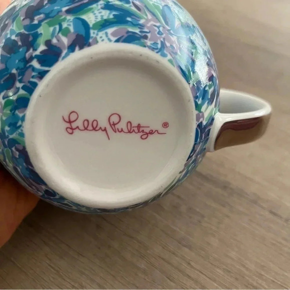 Lilly Pulitzer Coffee Ceramic Mug Lion Around Blue /Green Floral Gold Trim 12 oz - Picture 8 of 8
